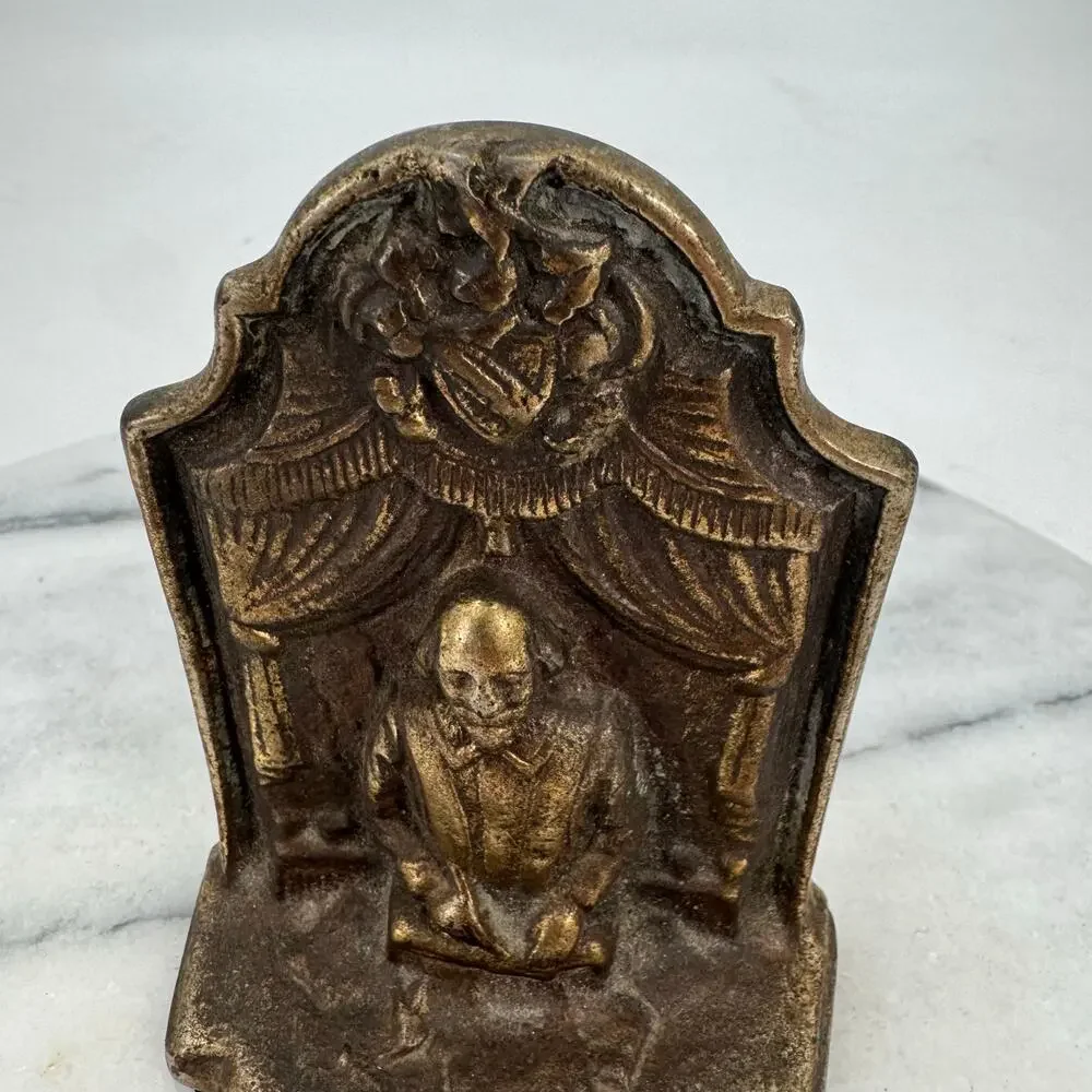 Vintage Shakespeare metal bookend